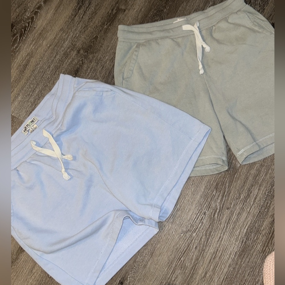 FREE PLANET SHORTS